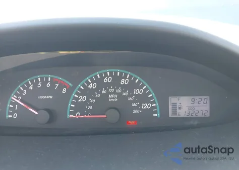 2012 Toyota Yaris z USA, uszkodzony, nr VIN JTDBT4K3XCL016742